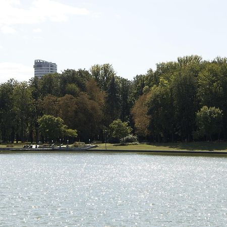 Reflect Apartment Minsk Dış mekan fotoğraf